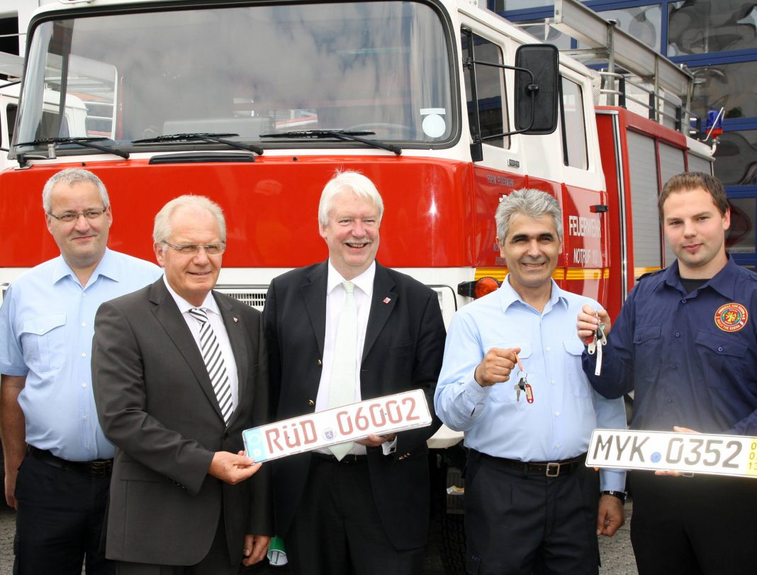 MAGIRUS2013_MINISTER01