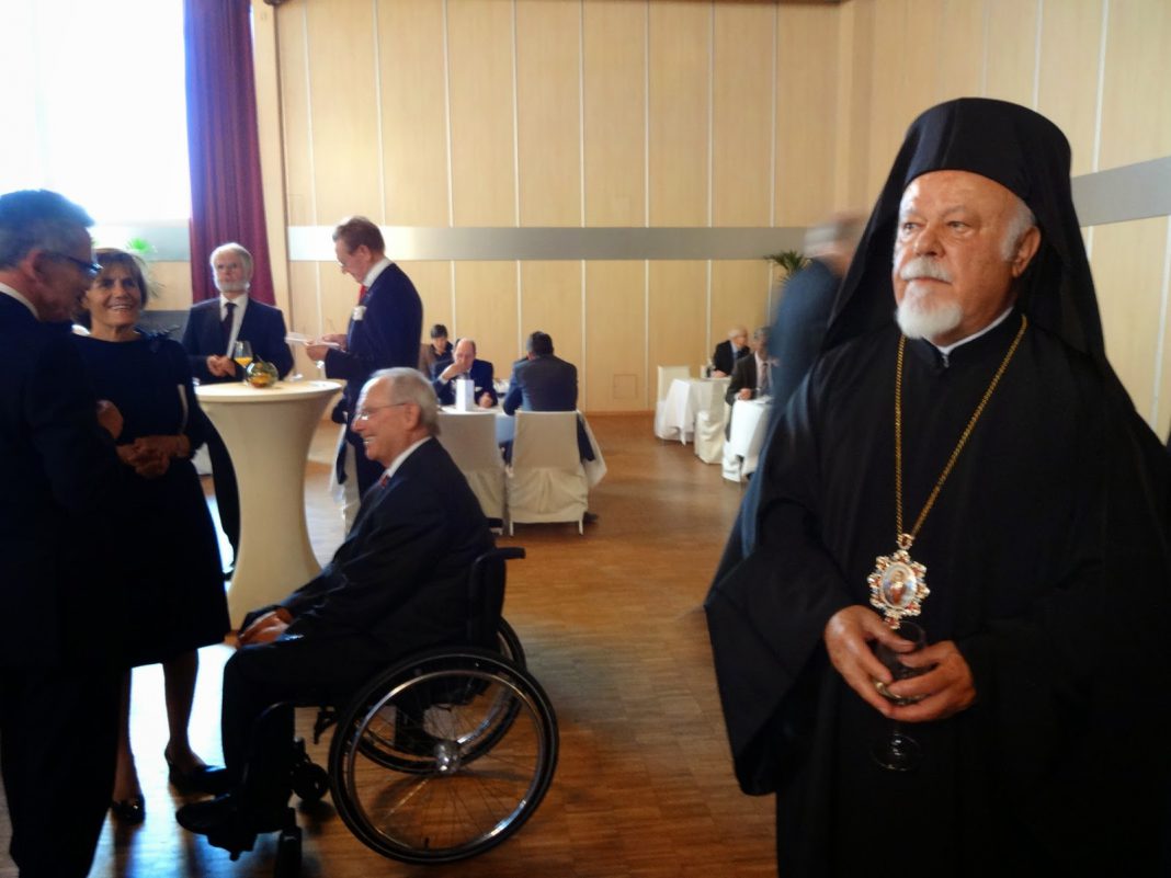 ETHINIKI GIORTI