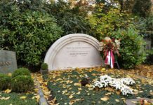 Κολωνία: Η πόλη τιμά τα νεκρά παιδιά της