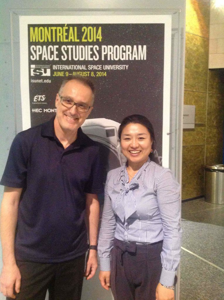 Ο Πέτρος Ντίνας με την αστροναύτη Yi So-yeon